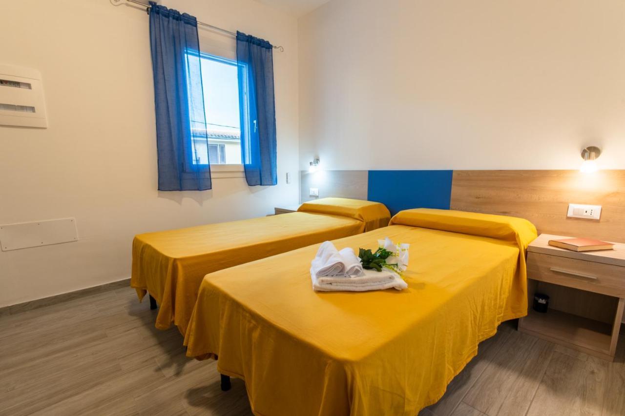 Bed & Blu Hotel La Caletta Buitenkant foto