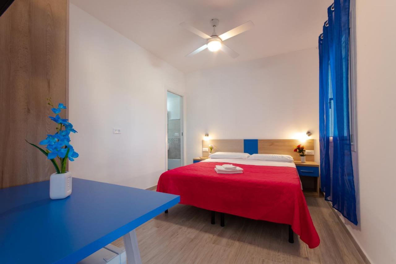 Bed & Blu Hotel La Caletta Buitenkant foto