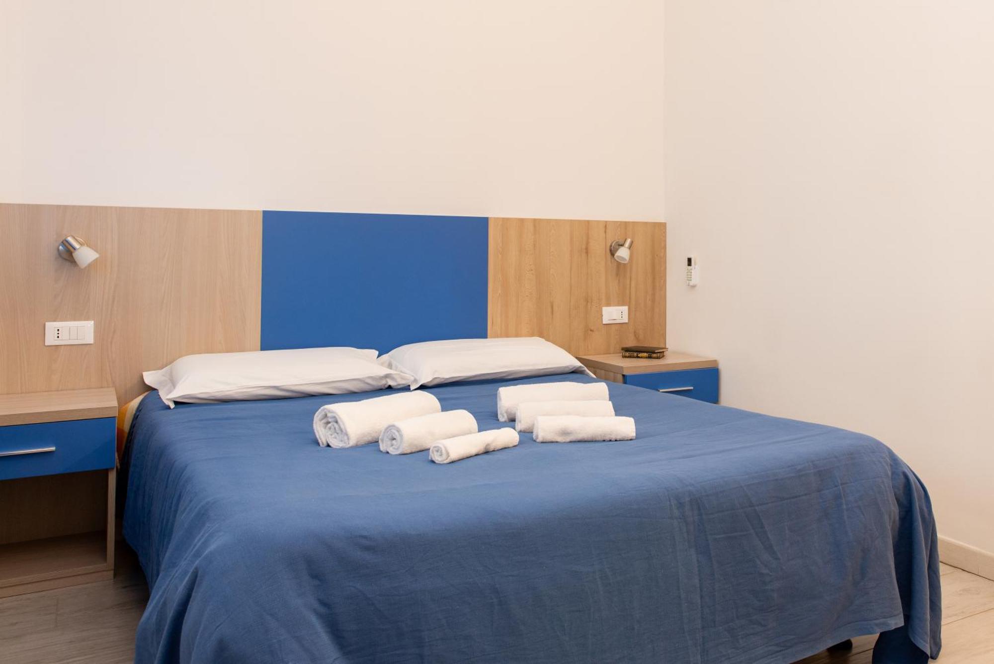 Bed & Blu Hotel La Caletta Buitenkant foto
